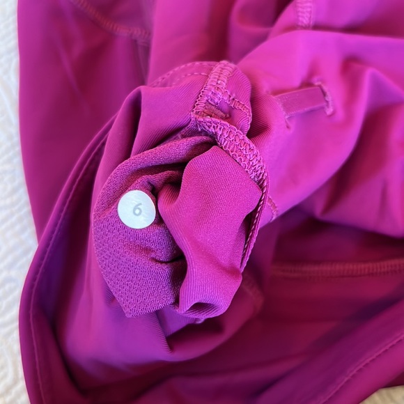 Lululemon Rush Hour Crop 21” - Picture 9 of 11